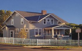 Holiday Inn Express & Suites Cambridge By Ihg